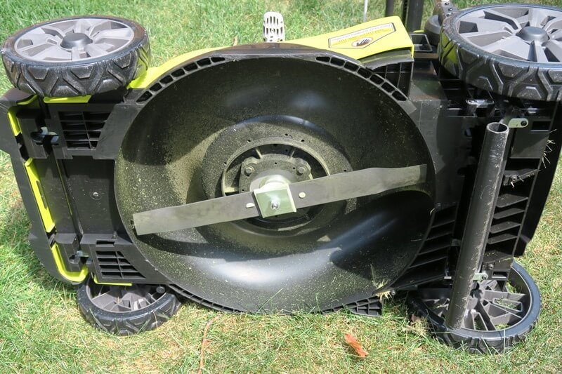 Should Mower Blades Overlap? A Definitive Guide Multiblade mowers